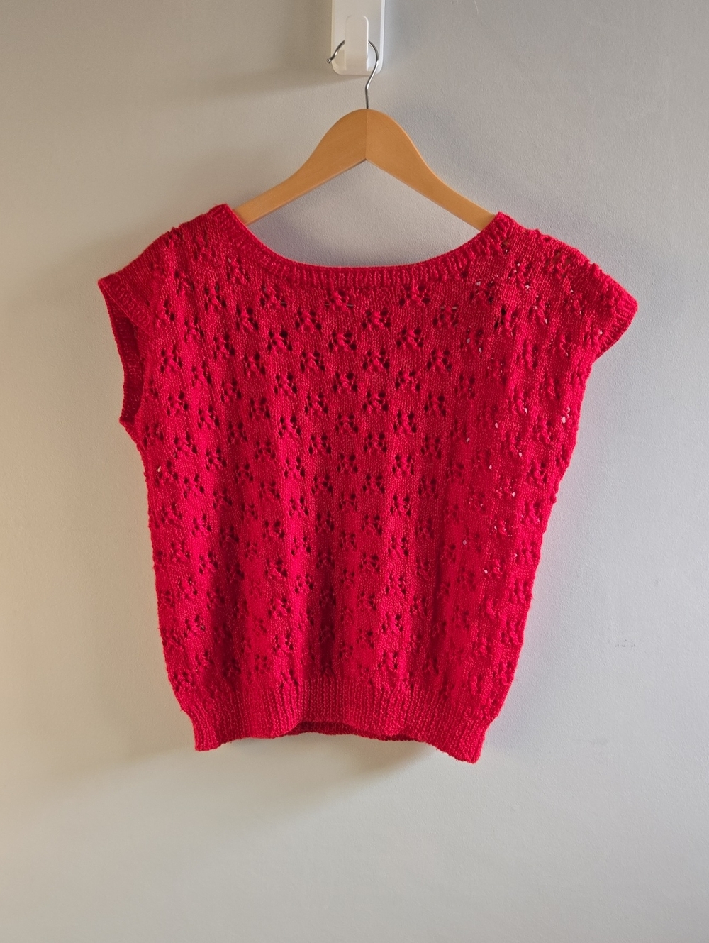 Hand Knit Red Sweater Vest Size Small